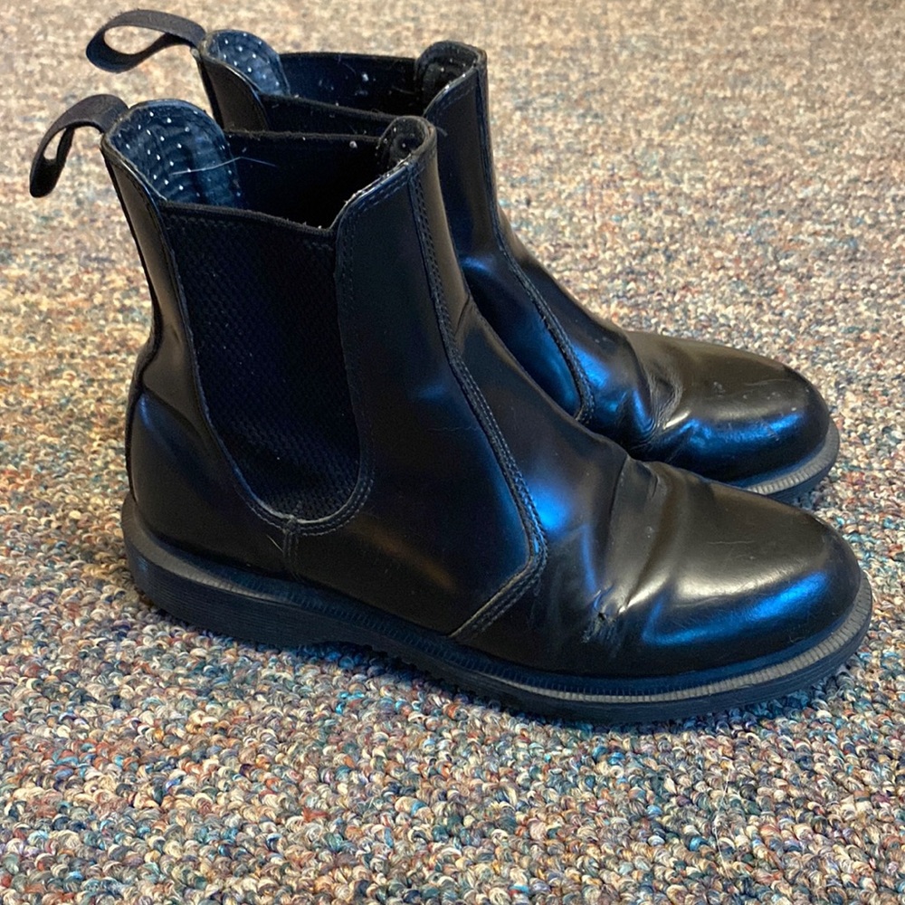 Dr. Martens Chelsea Boots